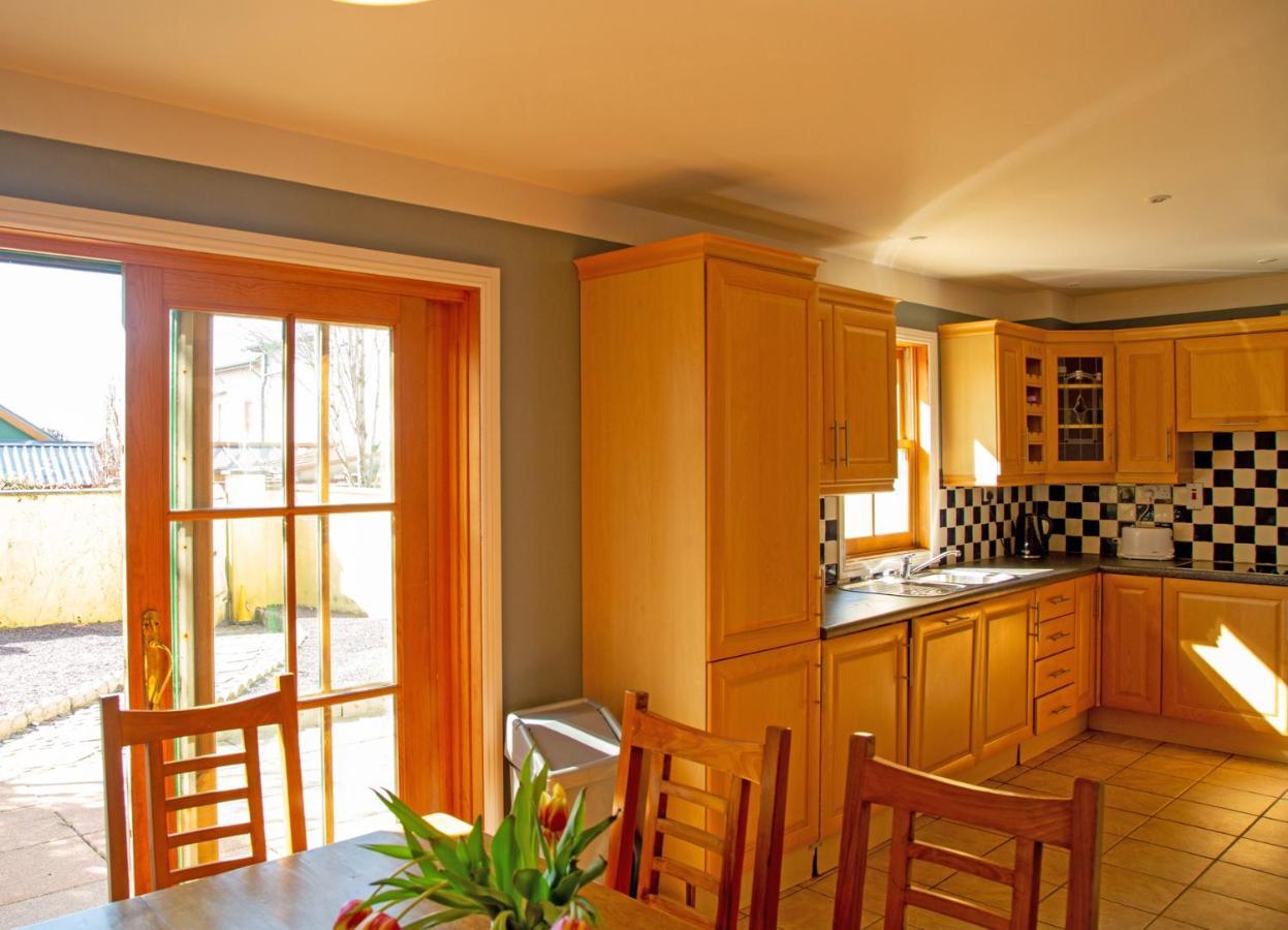 Dingle Town Holiday Home By Trident Holiday Homes Εξωτερικό φωτογραφία